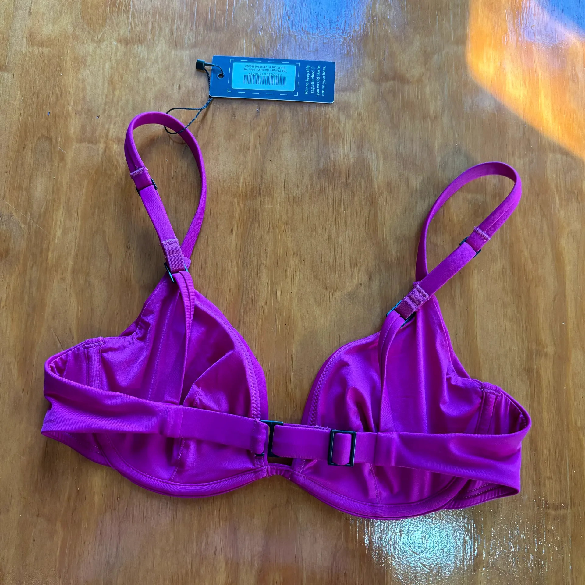 Cuup The Plunge Orchird Bikini Swim Top Size M - Image 5