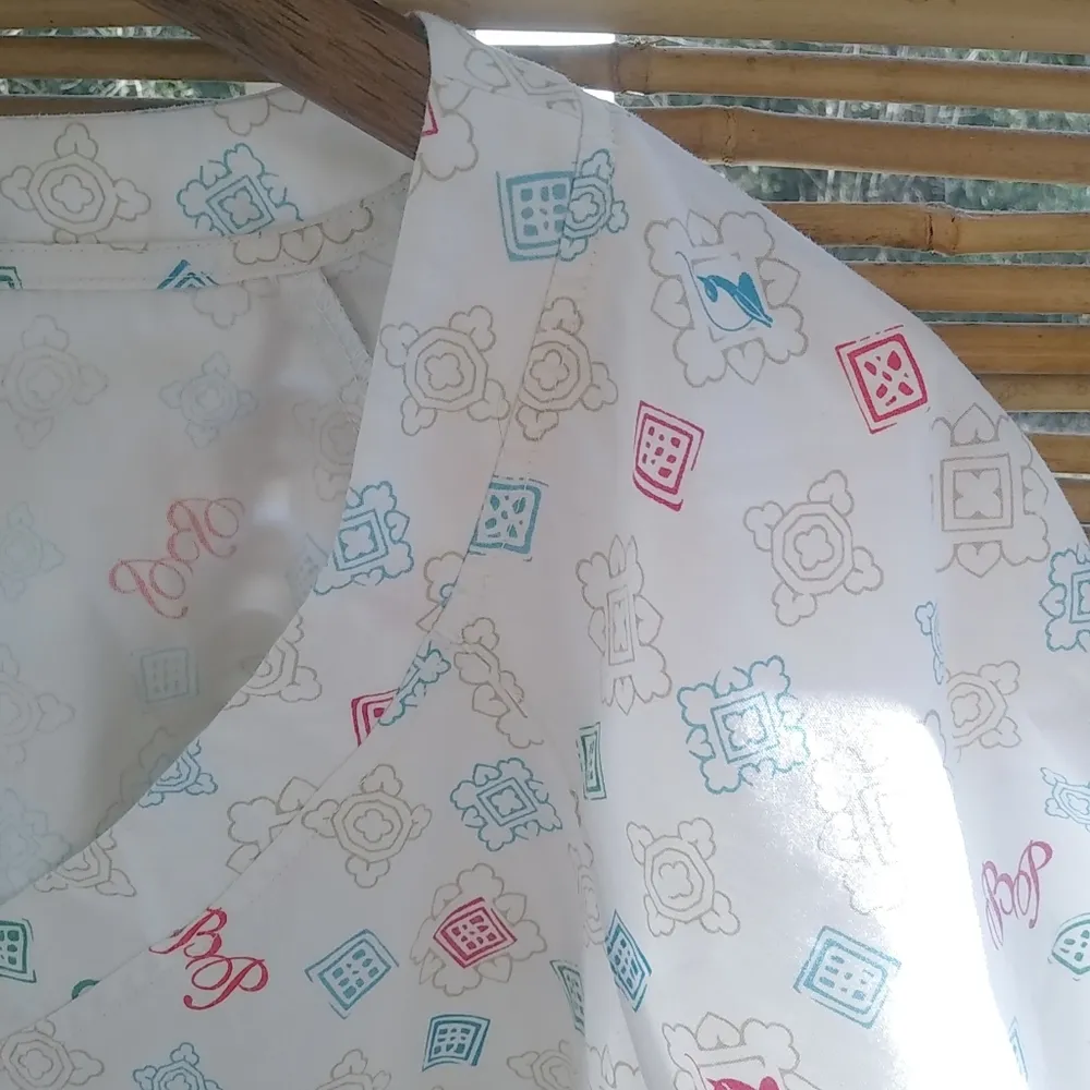 Baby Phat 5X White Scrub Top Plus - Image 5