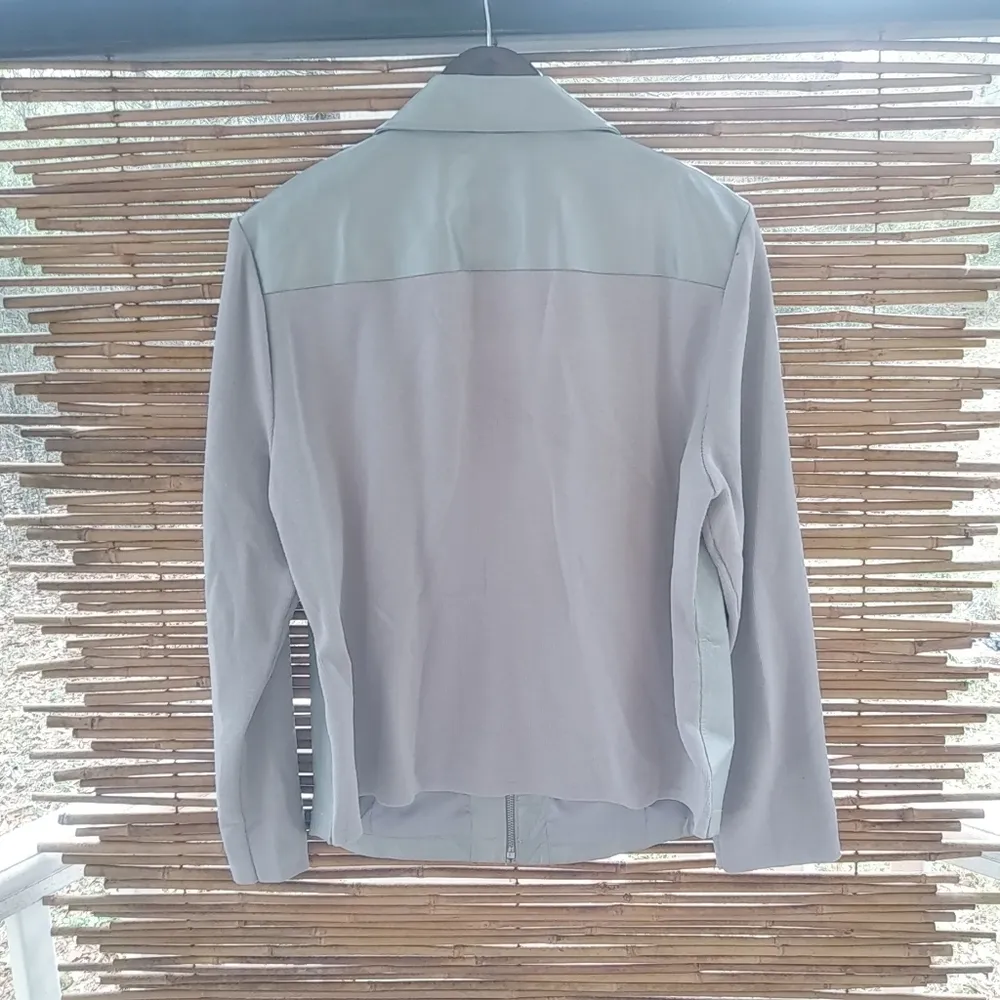 Nygard L Gray Silver Leather Zip Front  Sweater Jacket - Image 5