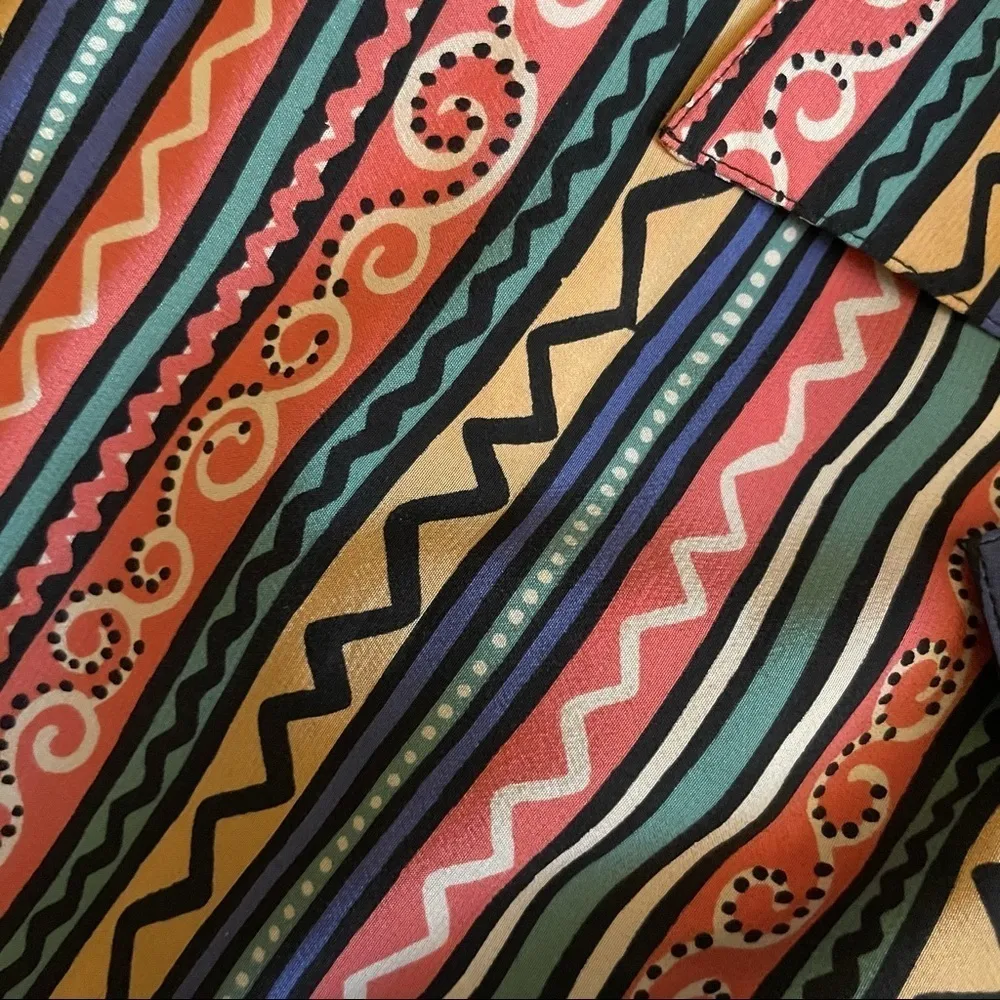 Sunny Leigh S.L.B  Vintage silk button top - Image 6