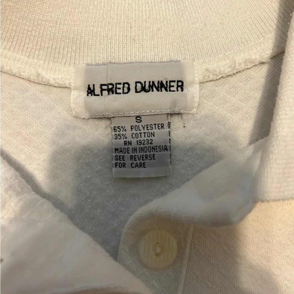 Vintage Alfred Dunner White With Embroidered short sleeve shirt size small - Image 4