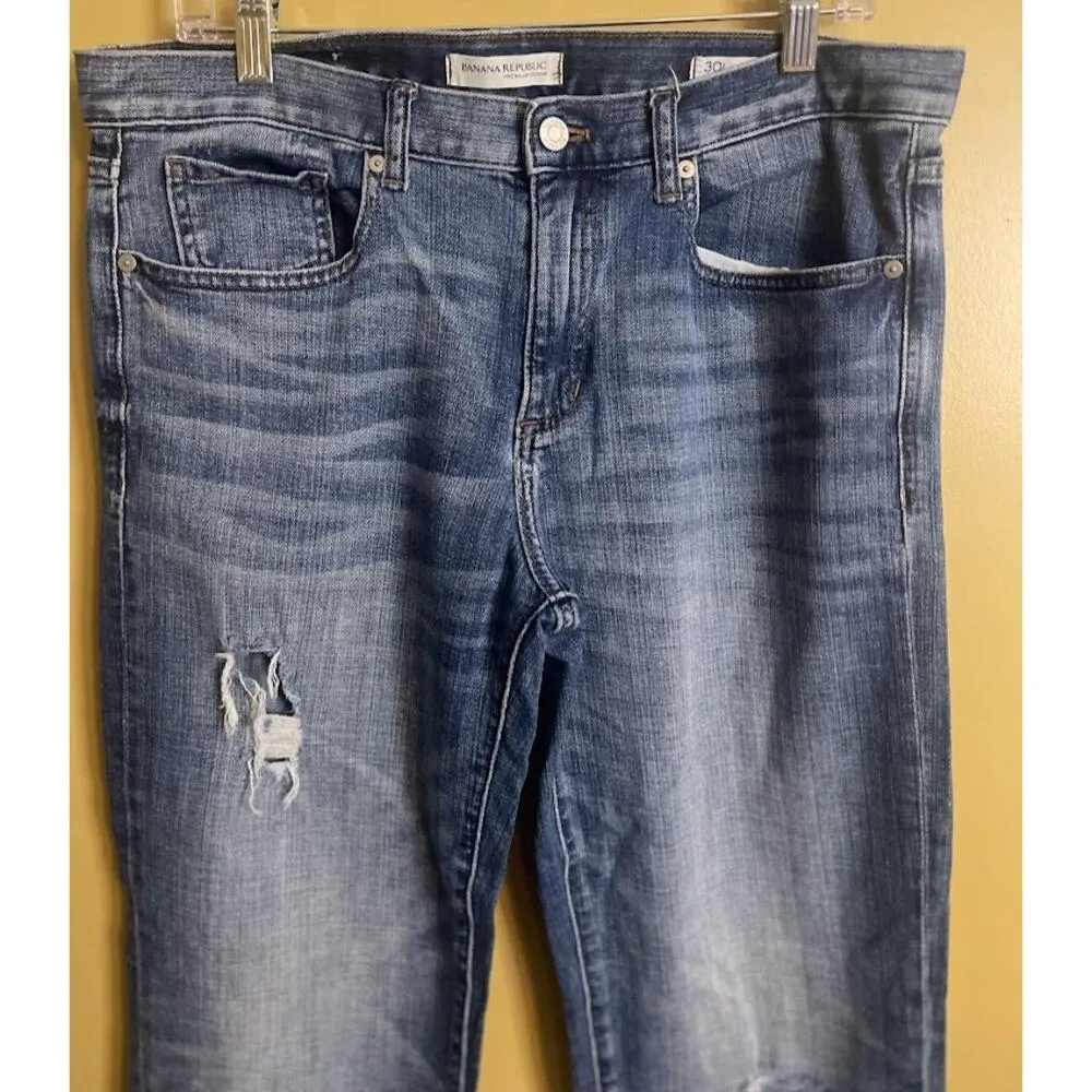 Banana Republic Women's Distressed Boyfriend Jeans Size 30L - Image 2