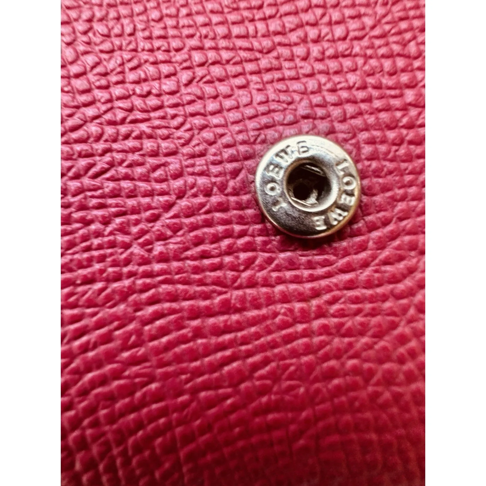 LOEWE Bi-fold Long Wallet Dark Pink 7.5" X 4"‎ X 1"  With Bust Bag Pre-owned - Image 8