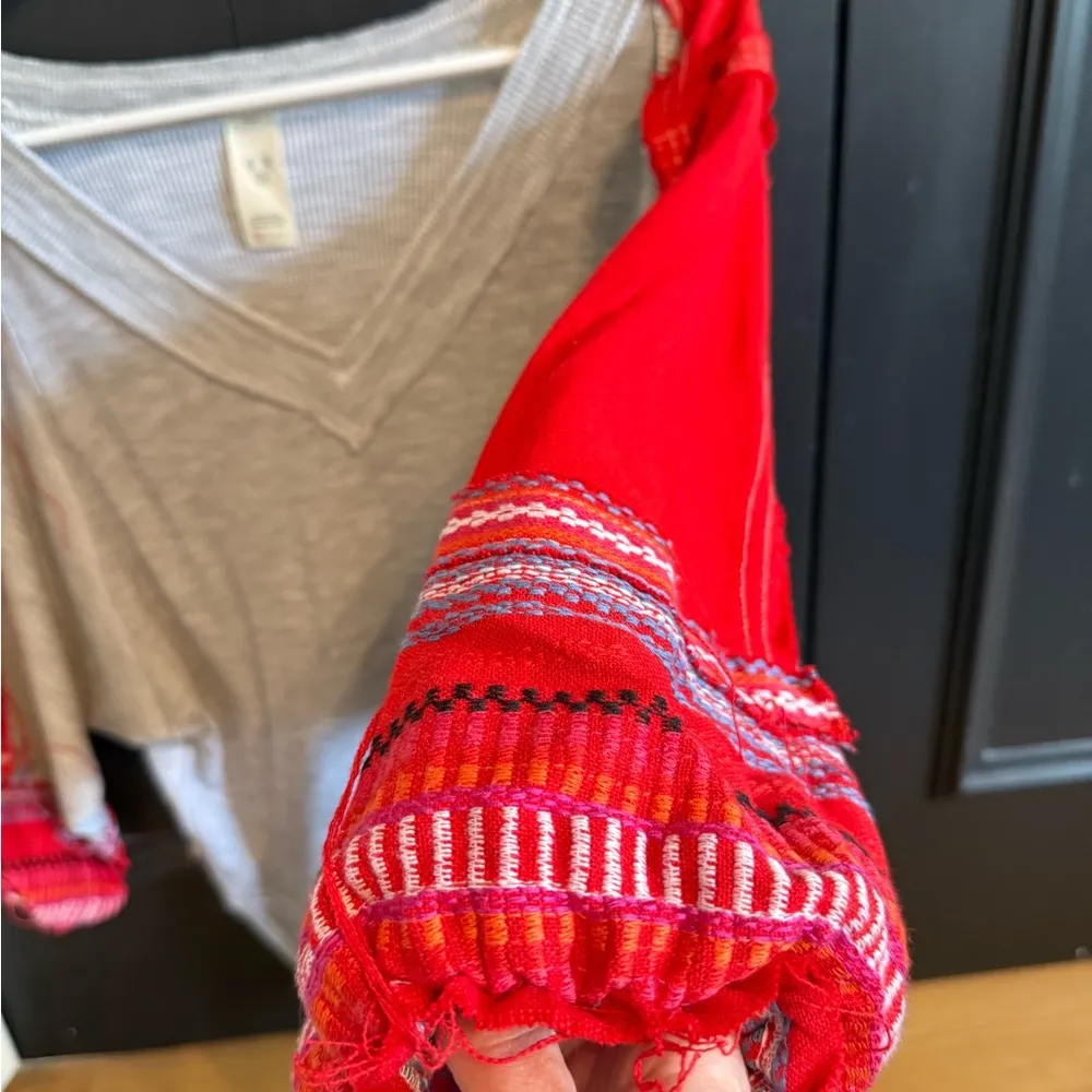 We The Free Textured Gray Knit Top - Image 4