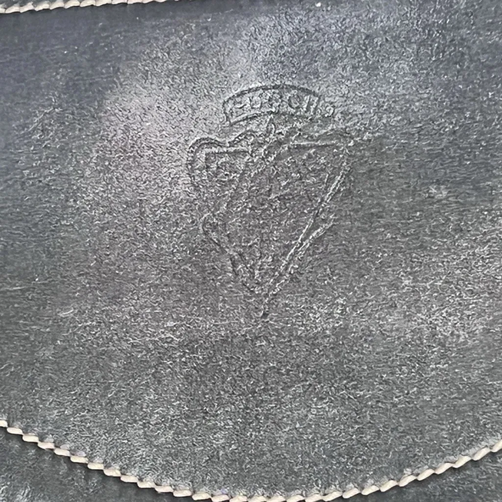 Gucci  Leather and Canvas Shoulder Bag - Image 4