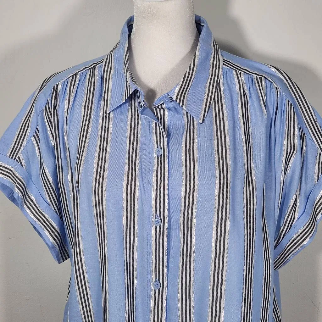 DKNY Blue Striped Button Down Shirt with Silver Metallic Accents NWT Size Medium - Image 2
