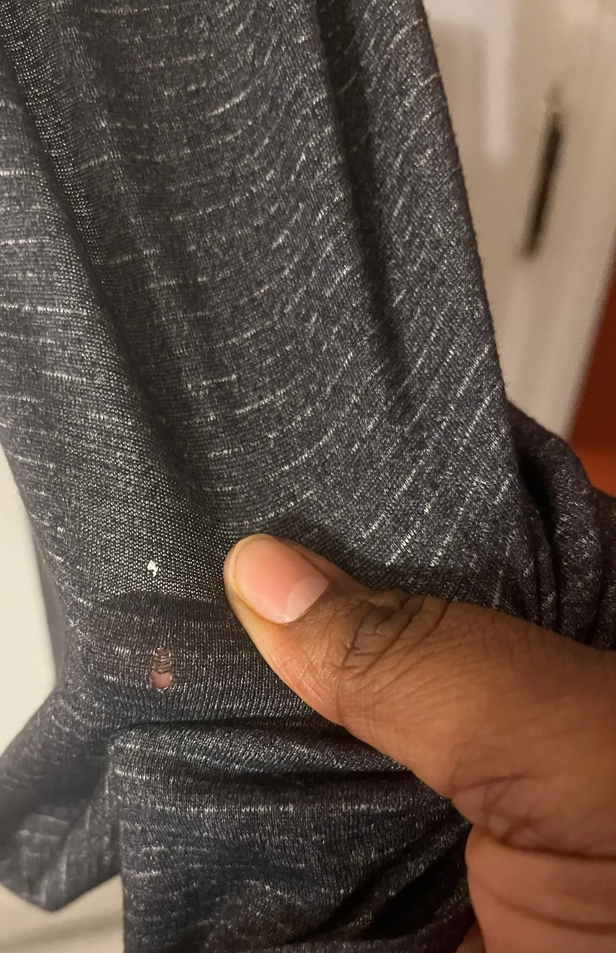 Women Gray Black Open Split Back Athletic Tank Top Sz S/M? - Image 4