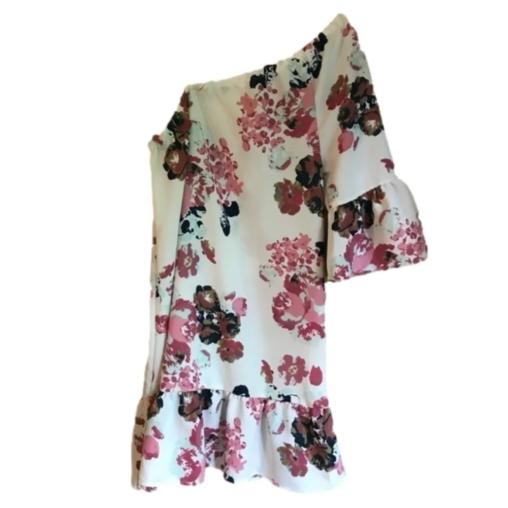 Indulge In Style floral one shoulder bell sleeve Medium dress - Image 11