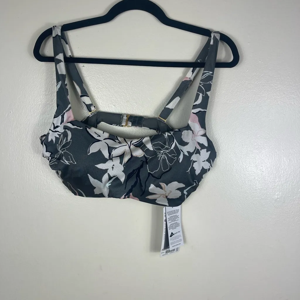Athleta  Aqualuxe Wildflower Bra Sized Bikini Top - Image 3