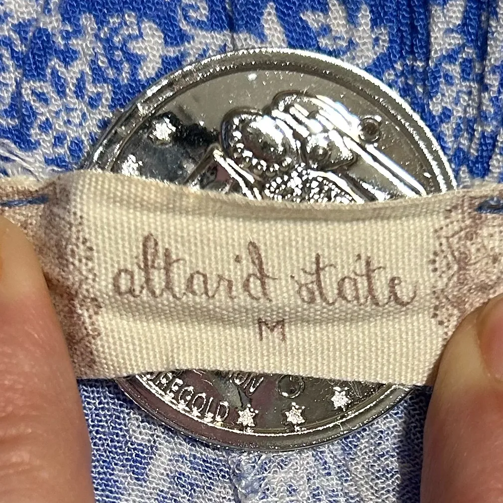 Altar'd State Blue and White High Waist Shorts - Image 6