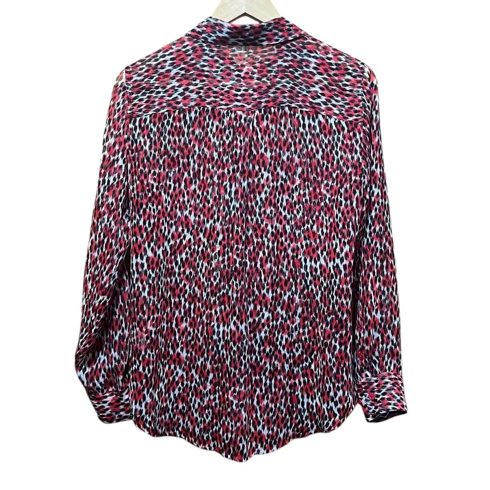 Equipment Femme Slim Signature Leopard Print Silk Top Size Small - Image 9