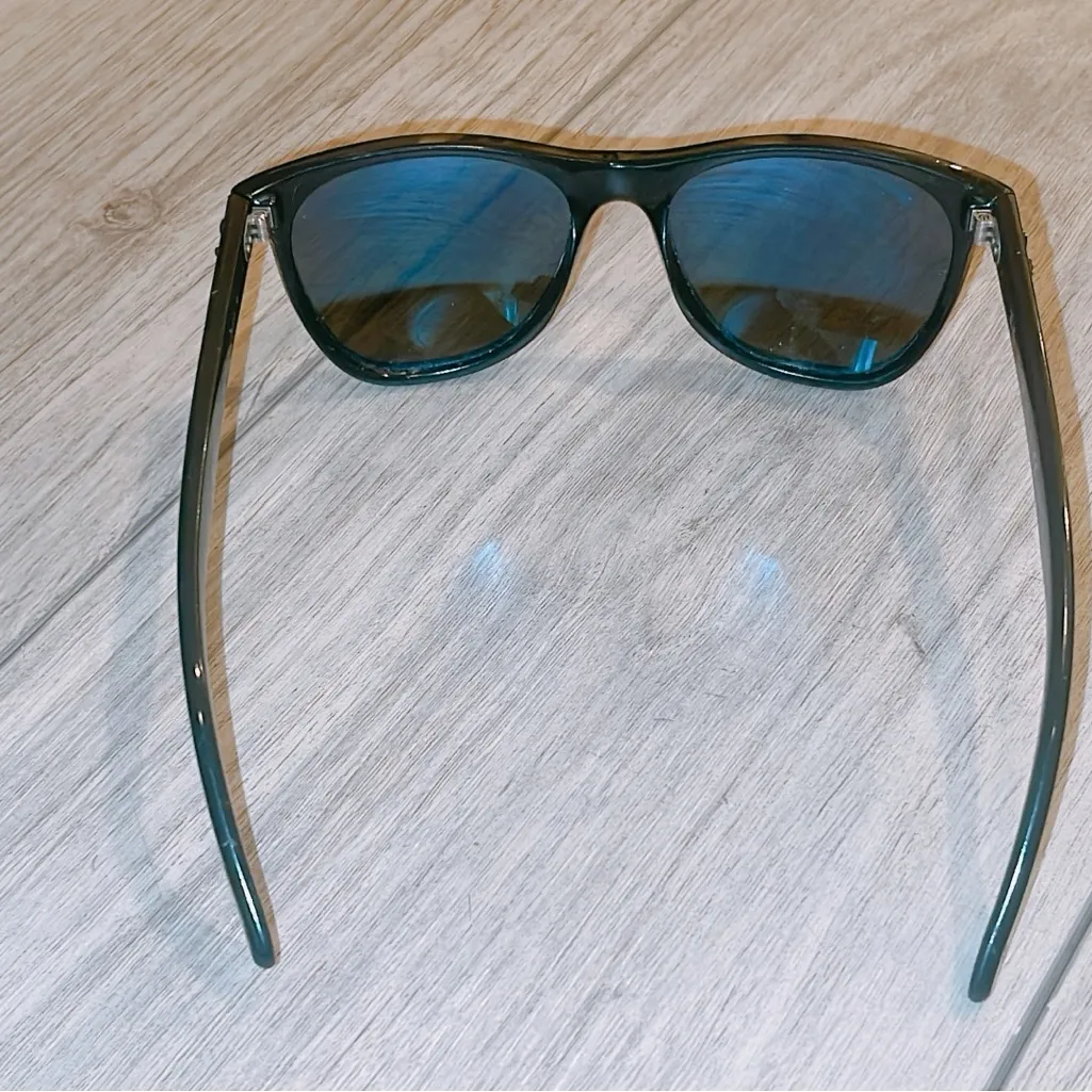 Raybans Polarized Sunglasses RB4184 - Image 6