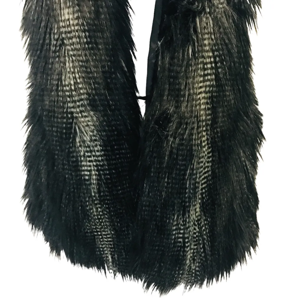 Uniqlo faux fur sleeveless fuzzy vest jacket size L - Image 6