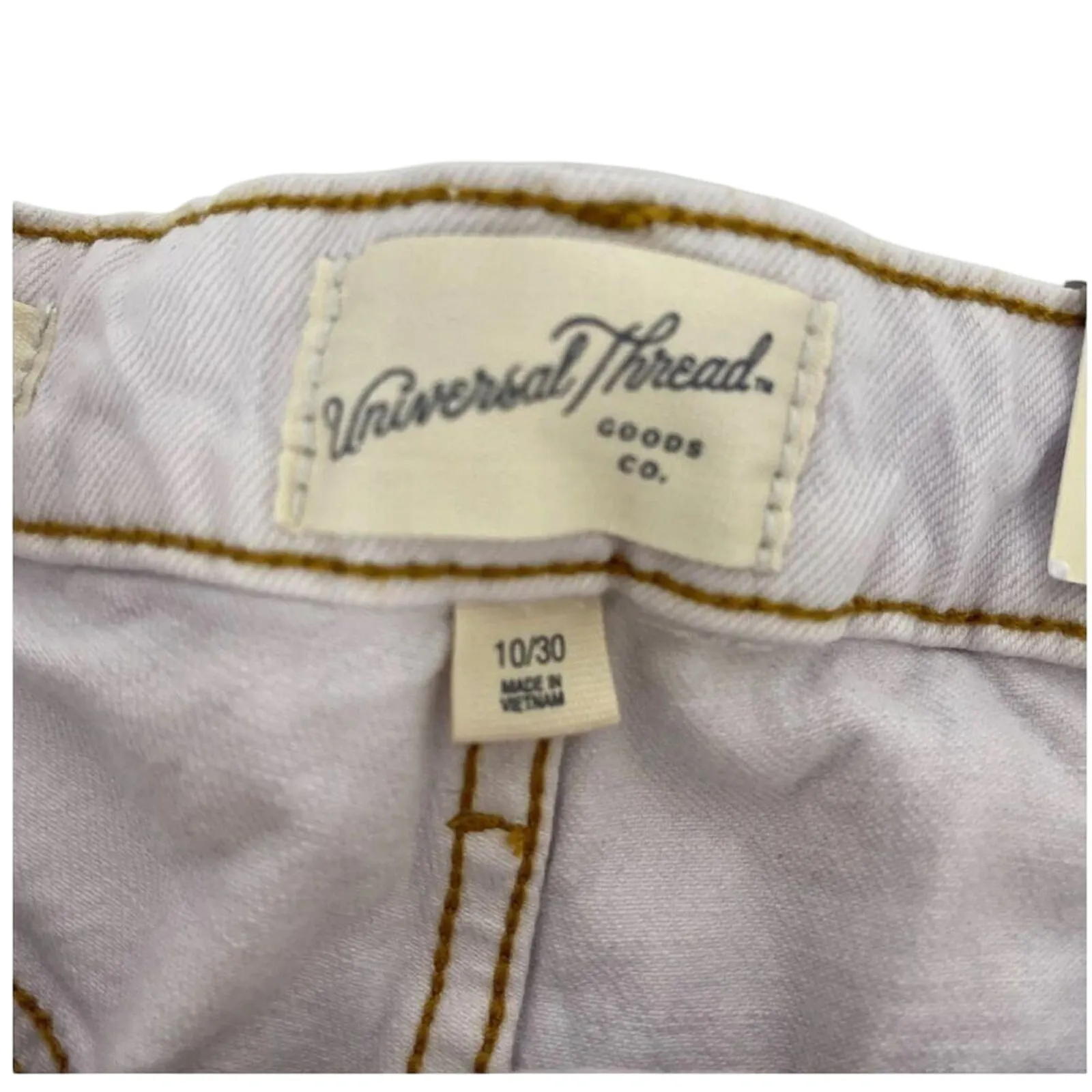 UNIVERSAL THREAD Off White High Rise Vintage Midi Jean Shorts Size 10 New w/ Tag - Image 7