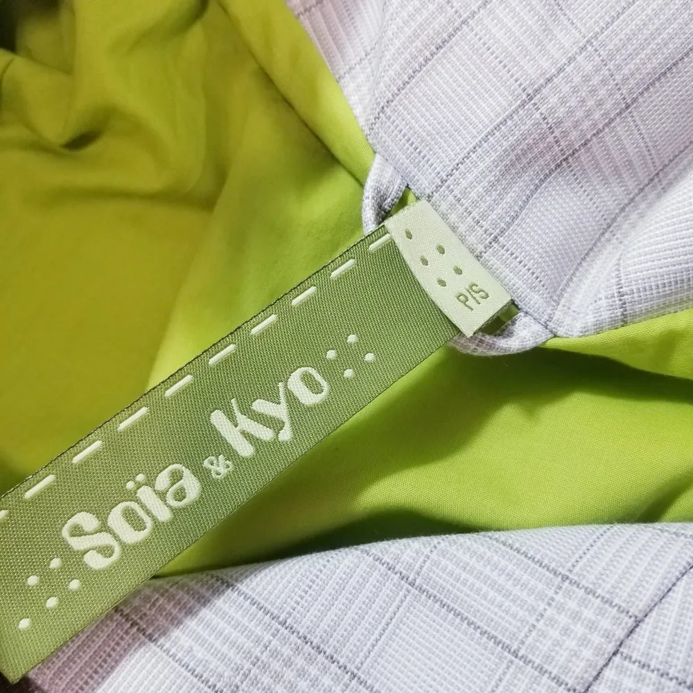 Soia & Kyo Plaid A-Line Belted Jacket with side Pockets - Image 4