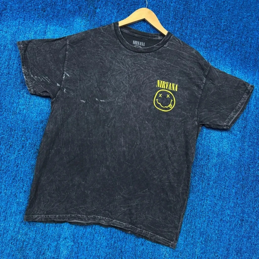 Nirvana Nevermind Smiley Grunge Band T-Shirt Size Large - Image 3