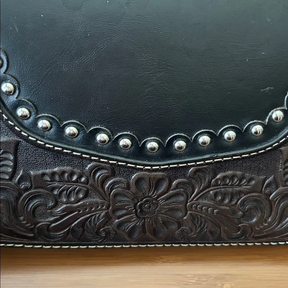 Black Montana West Clutch Wristlet - Image 9