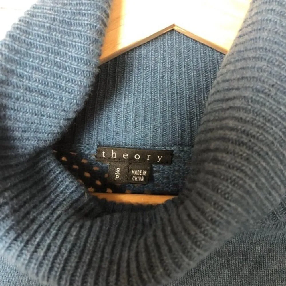 Theory Adalbert Semi Sheer Open Knit Turtleneck S - Image 4