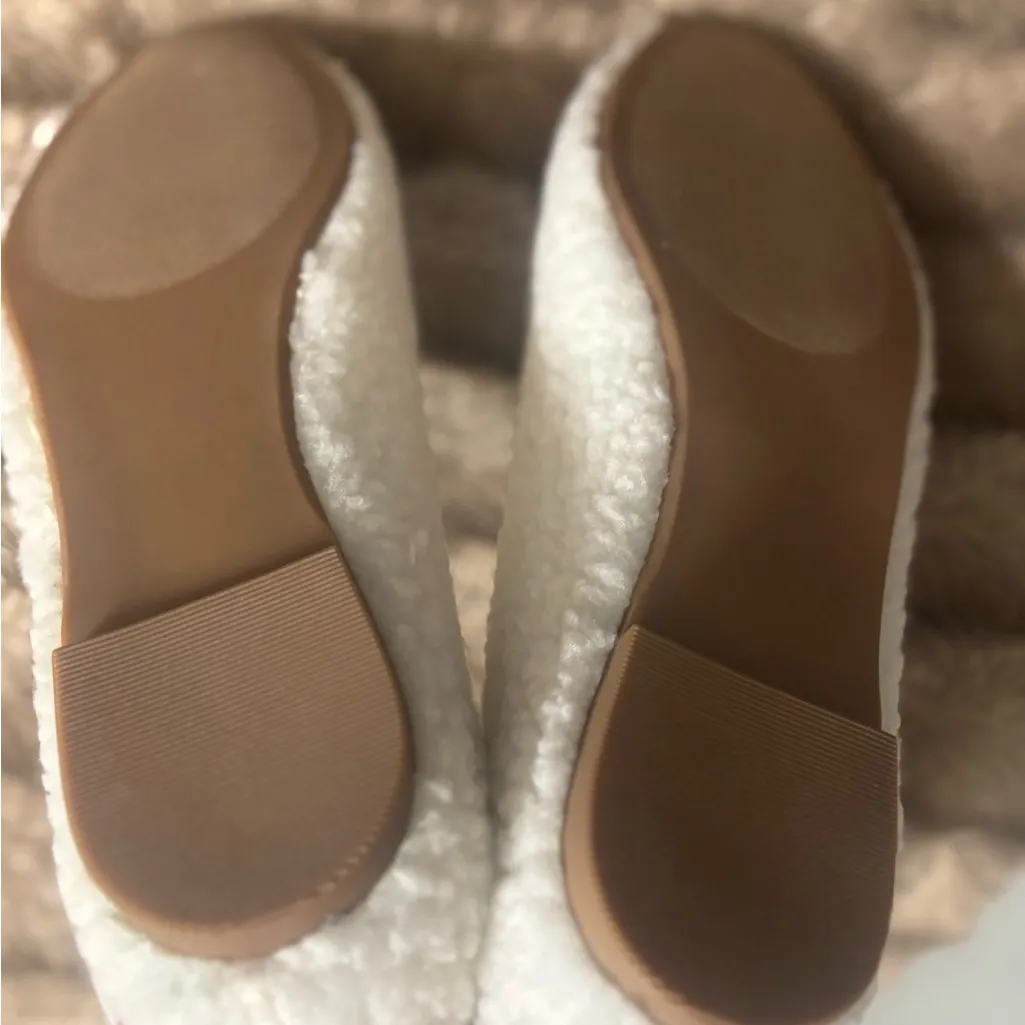 Aqua Womens Ellie Faux Fur Cushioned Insole Ballet Flats - Image 7