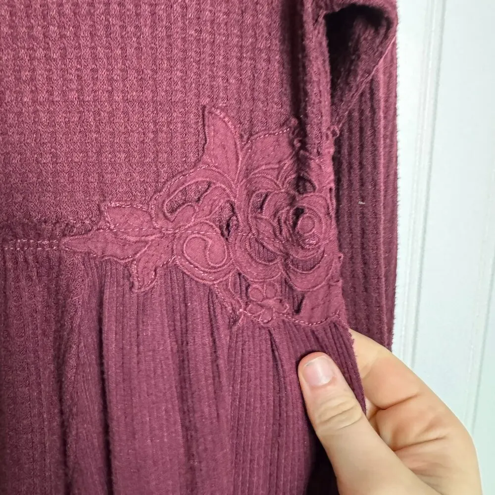 Knox Rose burgundy long sleeve waffle knit top lace detail size small O33 - Image 6