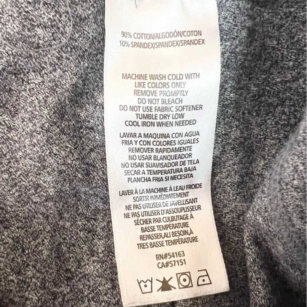 Calvin Klein Performance Gray Logo Athletic Stretch Capri Leggings Size Medium - Image 6