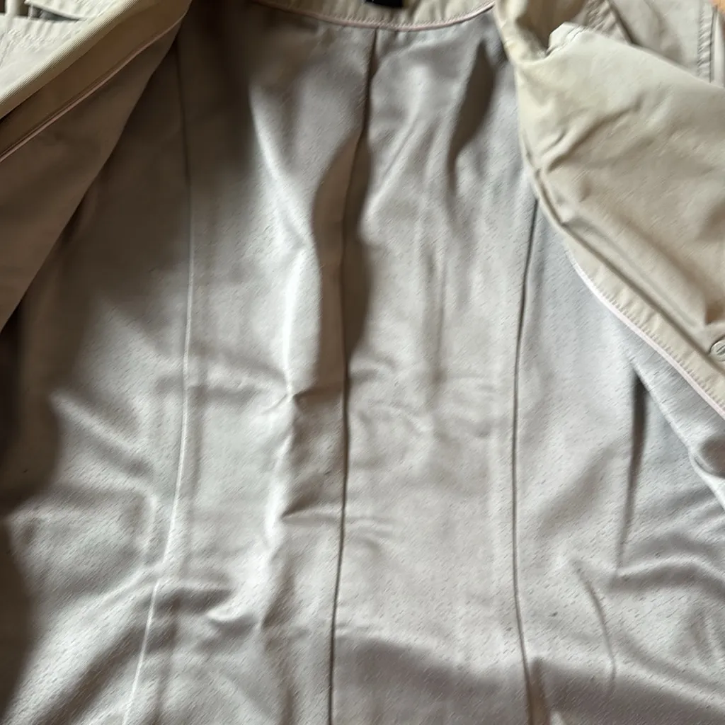 Dkny Tan Trench Coat Classic Design 🤎🤍 - Image 5