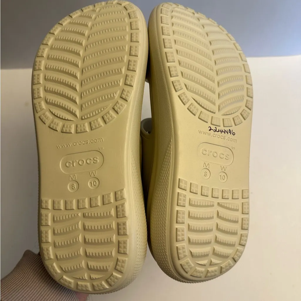 Crocs Unisex Classic Crush Sandal Women's Size 10 - Men 8.0 - Image 12