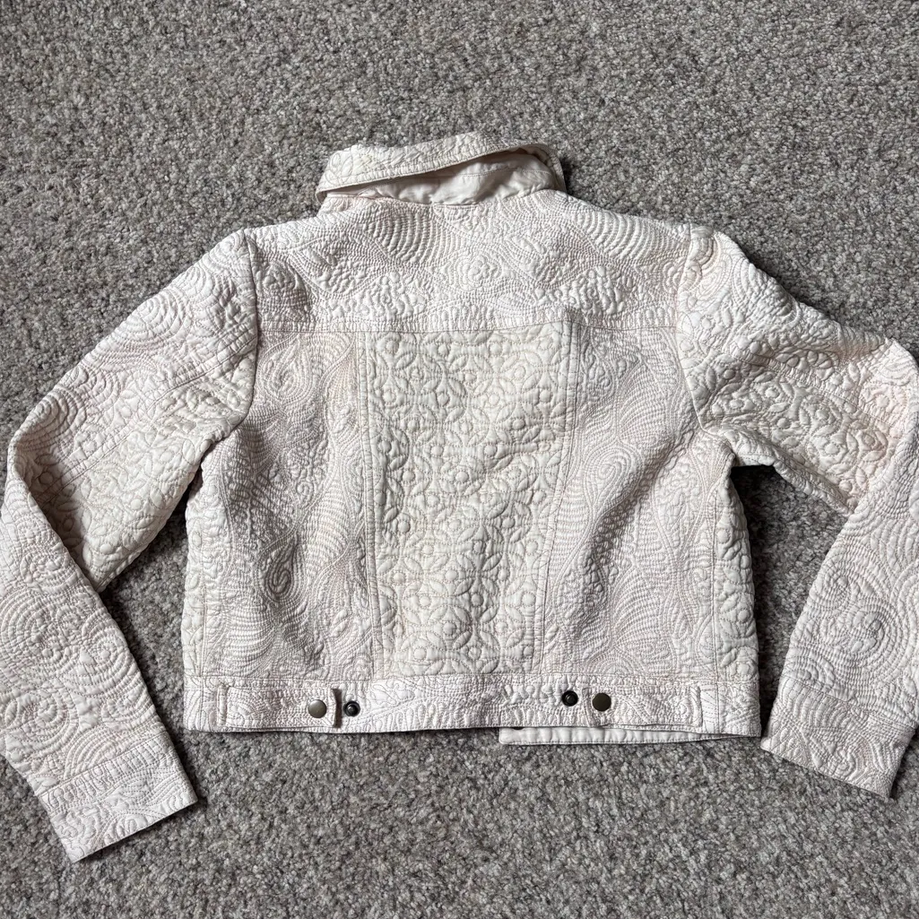 Cream Quilted Jacket - Image 7