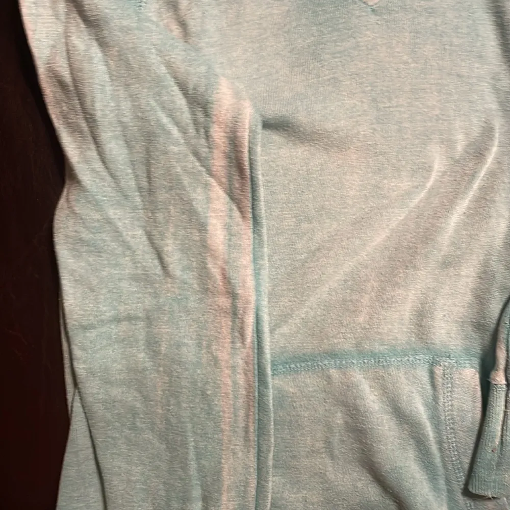 Ocean Drive distressed lightweight hoodie size smalll - Image 3