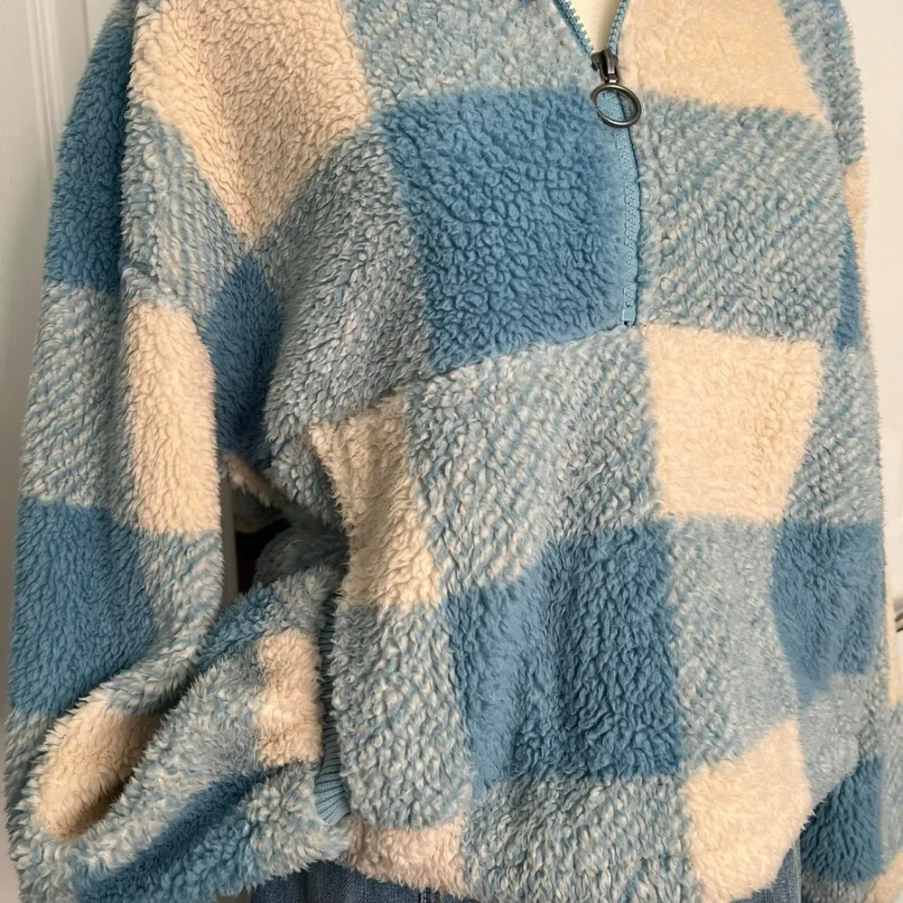 Blue and Cream Checkered Fleece Pullover - Image 2