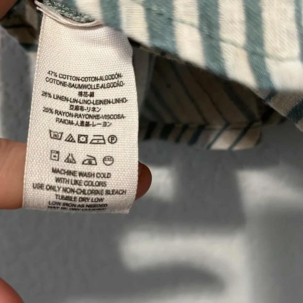 FREE PEOPLE (NWT) Turquoise and Cream Striped Linen/Cotton Blend Skort, Size 10 - Image 9