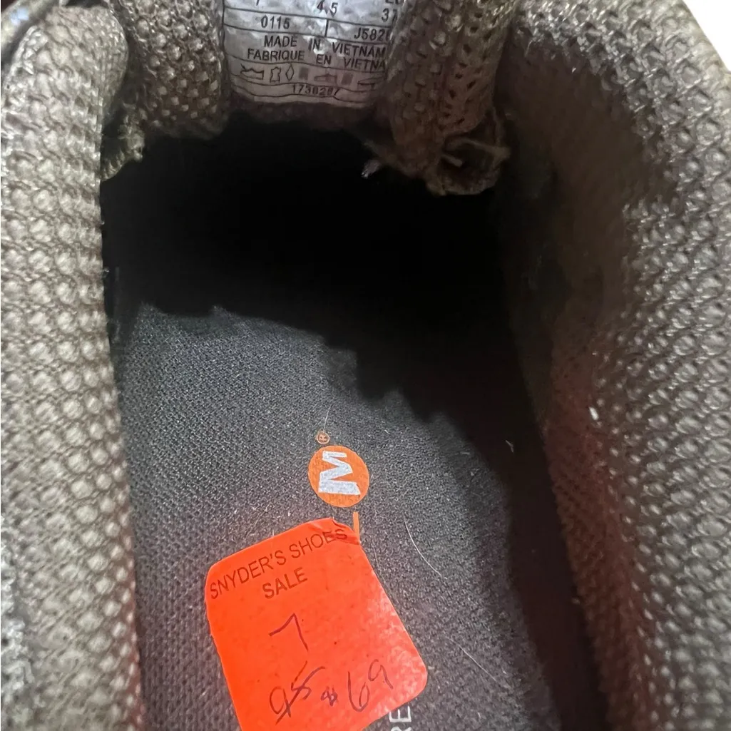 Merrell Charcoal and Beige Trail Shoes - Image 4