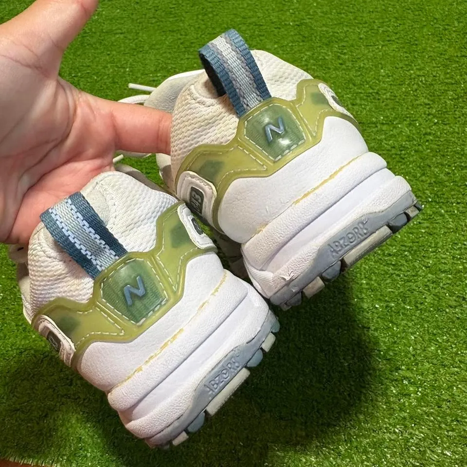 New Balance 843 Women's Size 8.5 Walking Sneakers Chunky Trainers Breast Cancer - Image 4