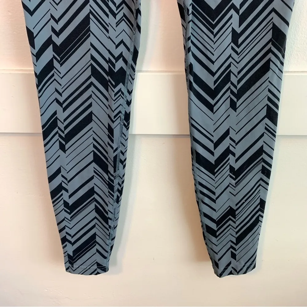 Nike Blue Graphite & Black Legendary Freeze Frame Leggings - Image 9