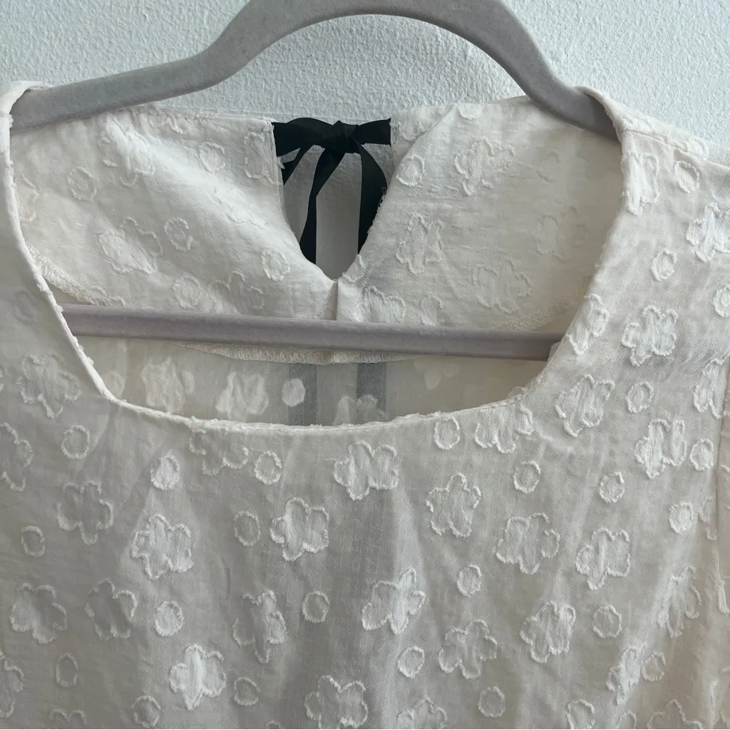 DAZY Solid Tie Back Lantern Sleeve Blouse Square Neck Womens Vintage Style NWT Black Size M - Image 9