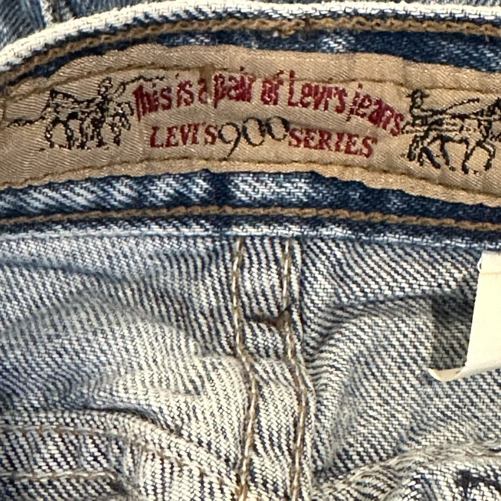 Levi’s Vintage 80’s 900 series size 11 denim jean shorts - Image 6