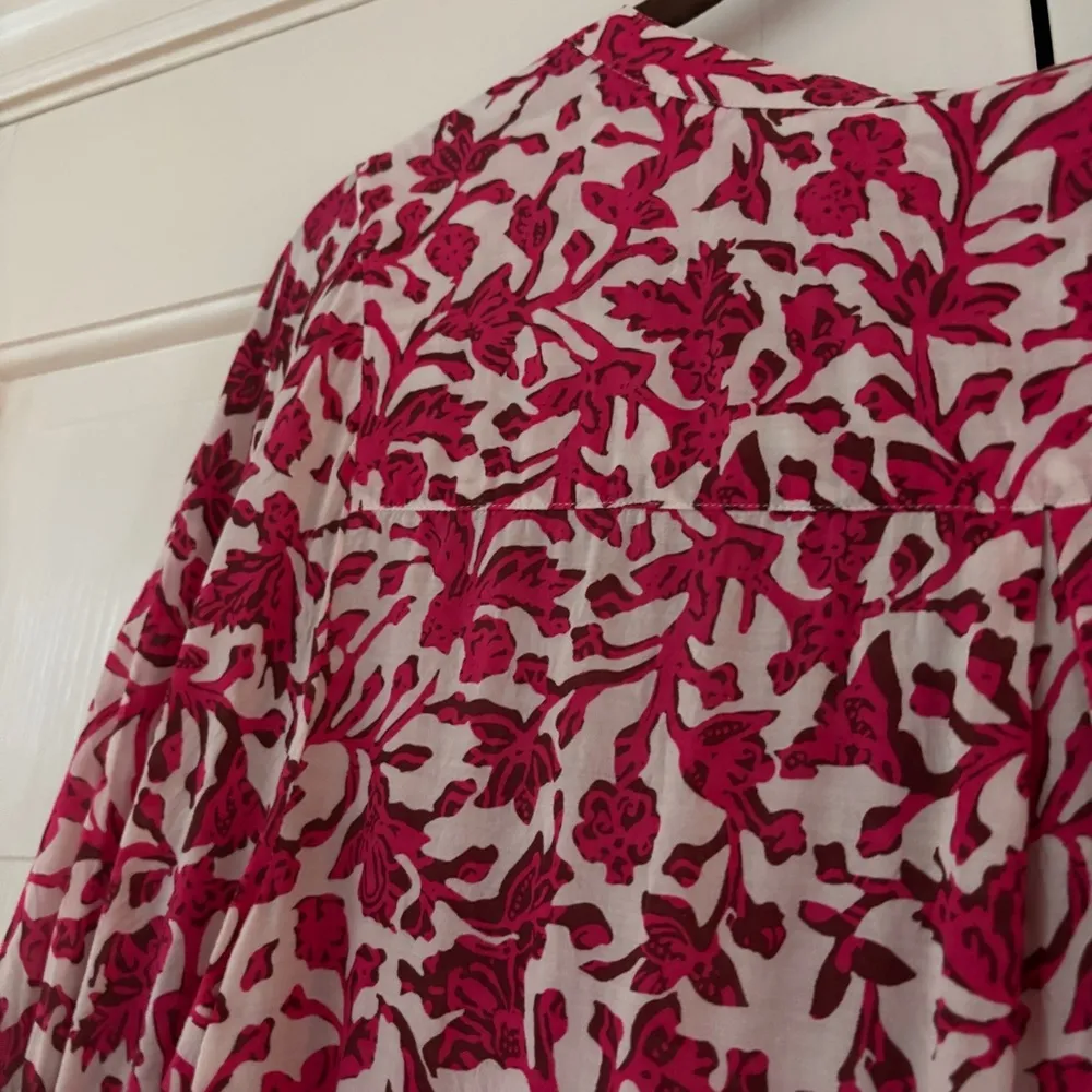 Soft Surrounding Pink Floral Printed Kimono Tunic Top Blouse Coverup Size Medium - Image 12