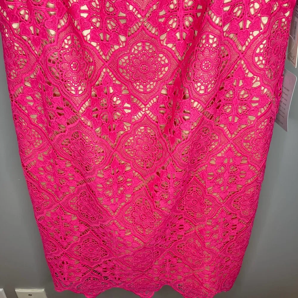 NWT Eliza J Sleeveless Lace Scalloped Hem Shift Dress In Hot Pink Size 0 - Image 5