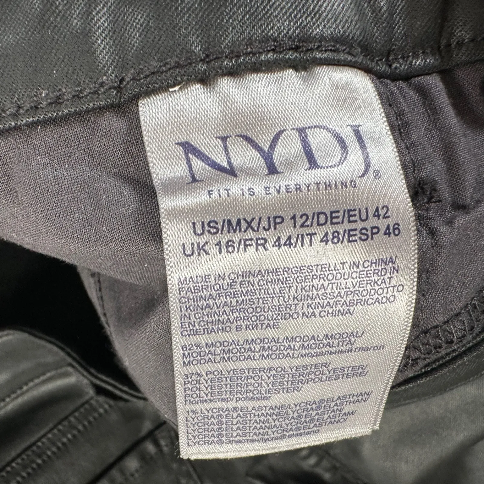 NYDJ Teresa Wide Leg Black Coated Jeans Women's 12 Inseam 28" Lift Tuck New - Image 7