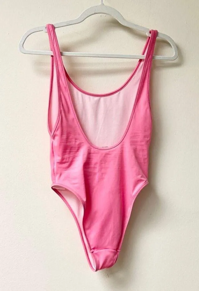 NWT Balmain x Barbie Logo Scoop Neck Open Back One - Image 6