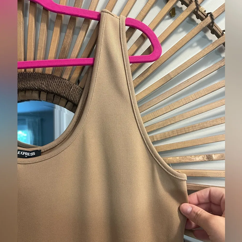 Women’s NWT Express Factory Beige Bodycon Ribbed Sleeveless Dress Sz XL Neutral - Image 10