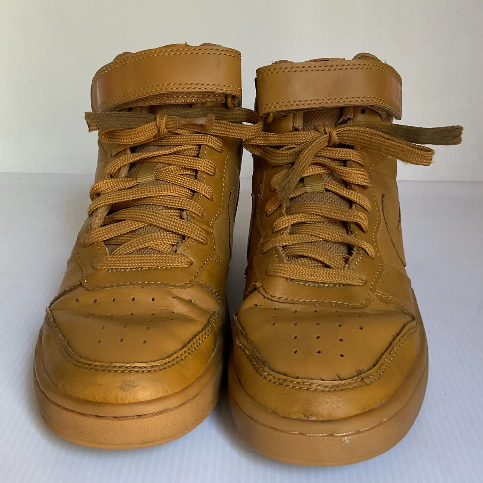 Nike Court Borough Mid 2 GS Wheat Brown High Top Youth 6Y Women’s 7.5 Sneakers - Image 4