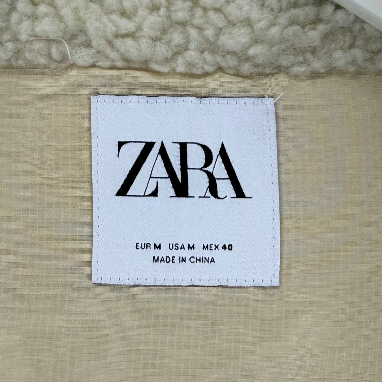 ZARA Sherpa Fleece Jacket Beige Full Zip Pockets Mock Neck Women's M - Image 6