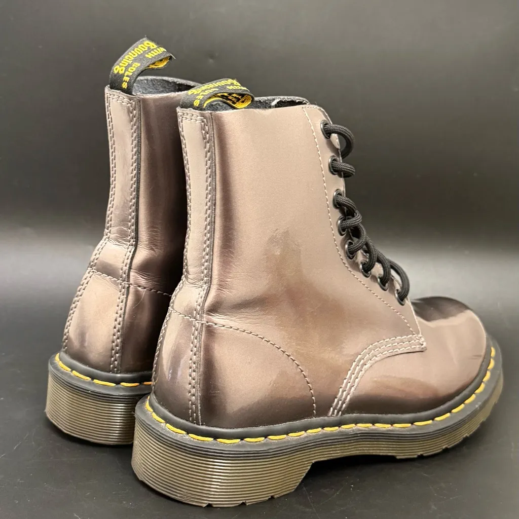 DR. MARTENS 1460 Pascal Vegan Metallic Chrome Rosegold Pewter 8-Eye Lace Boots 6 - Image 3