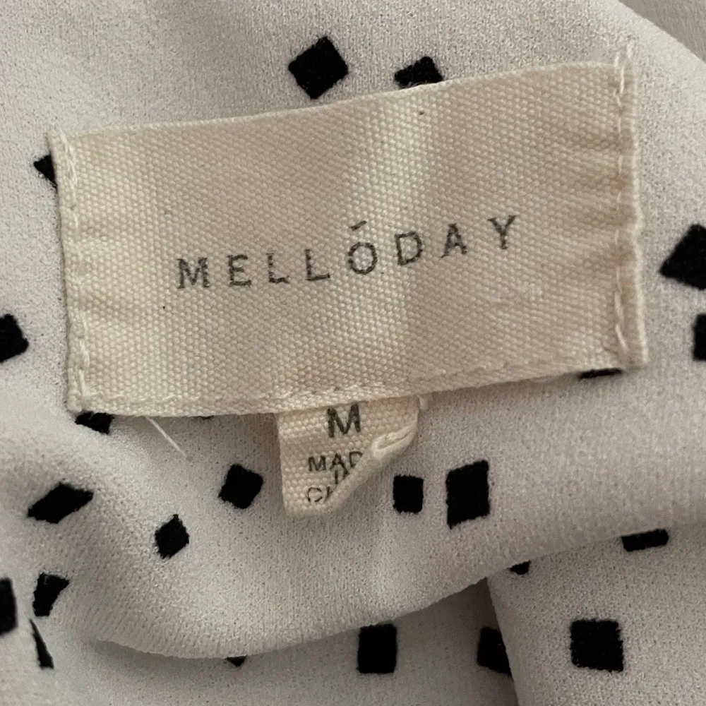 Melloday Square Dots Short Sleeve Blouse with Back Zipper White Medium - Image 6