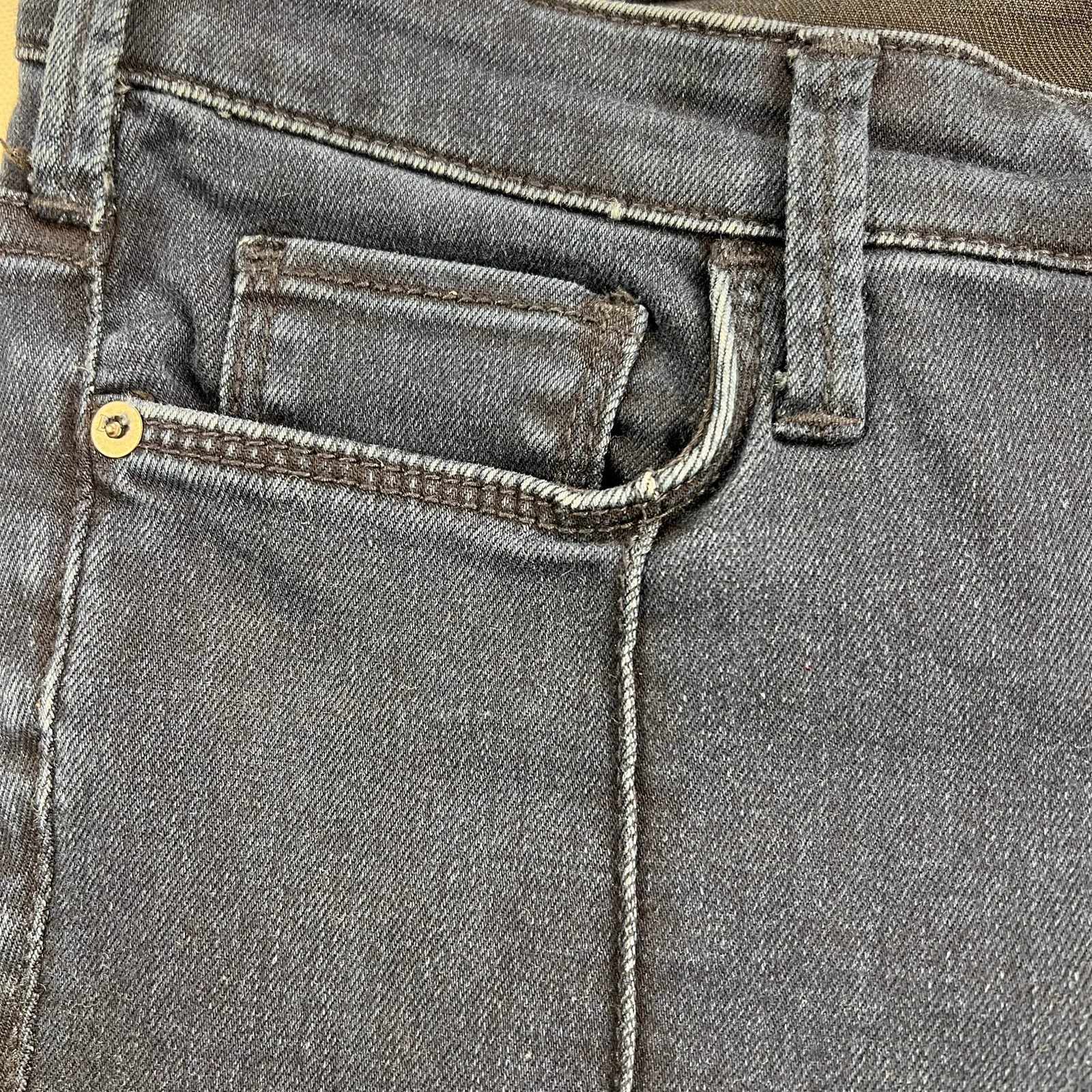 Pilcro and the Letterpress Mid Rise Skinny Dark Wash Seam Leg Jeans Size 28 - Image 8