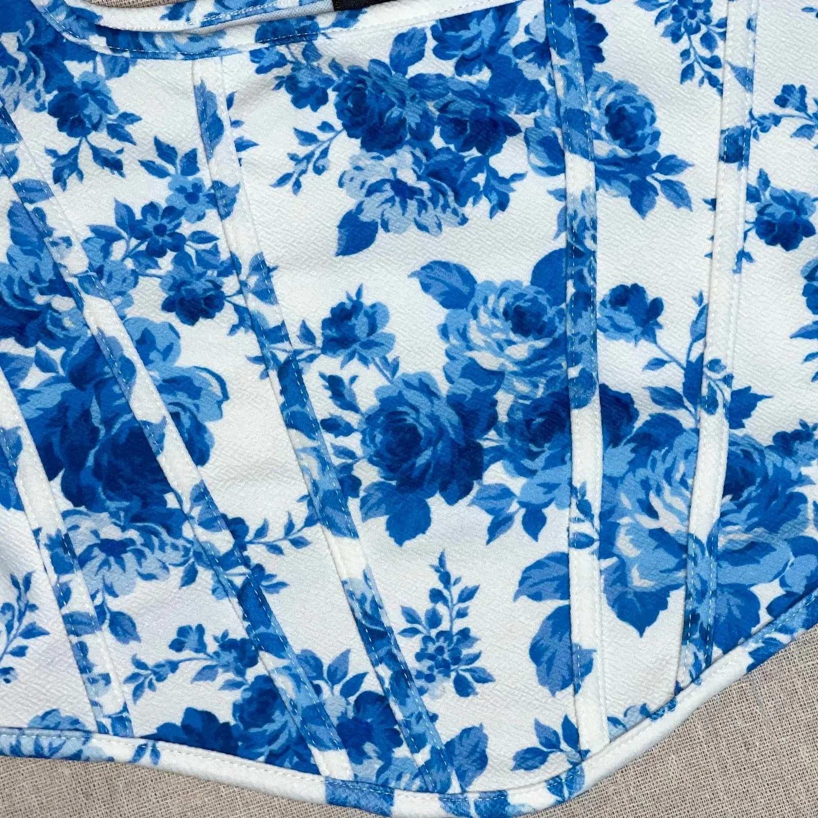 Shein Blue and White Floral Corset Top - Small - Image 3