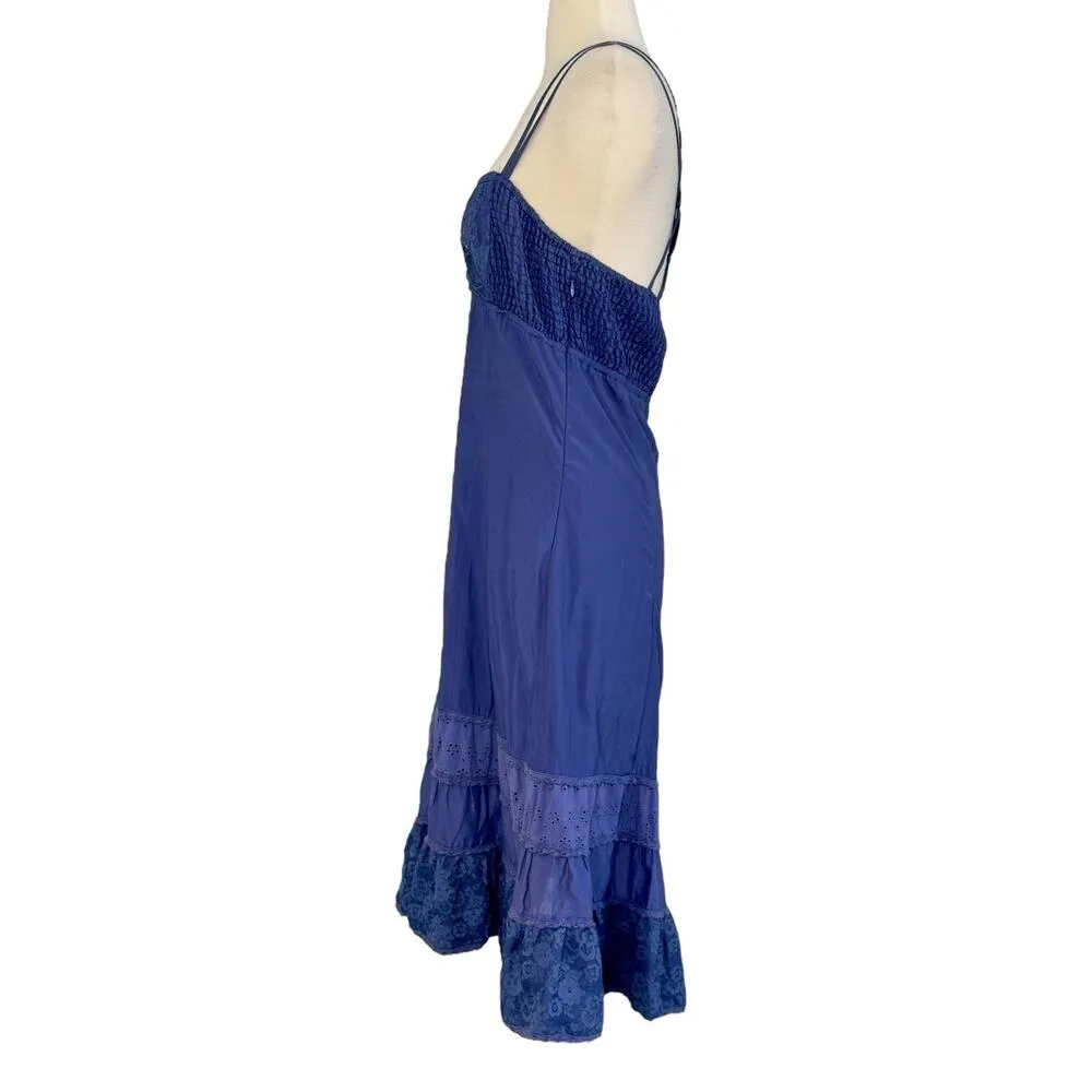 Vintage FREE PEOPLE Midi Dress Strappy Smocked Lace Eyelet Ruffled Navy Blue 10 - Image 10
