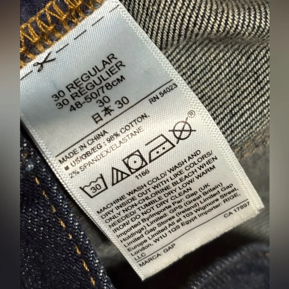 Gap Best Girlfriend Jeans Destructed Size 30 Regular - Image 5