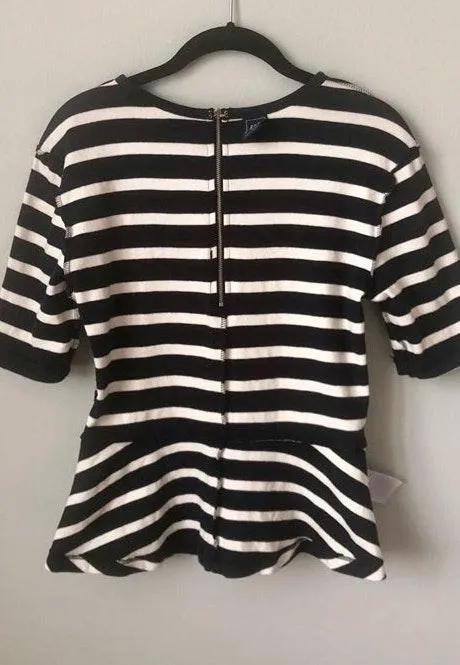Gap 💈 EUC Striped Peplum Top - Image 6